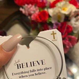 Meet your Posher, Bisrat